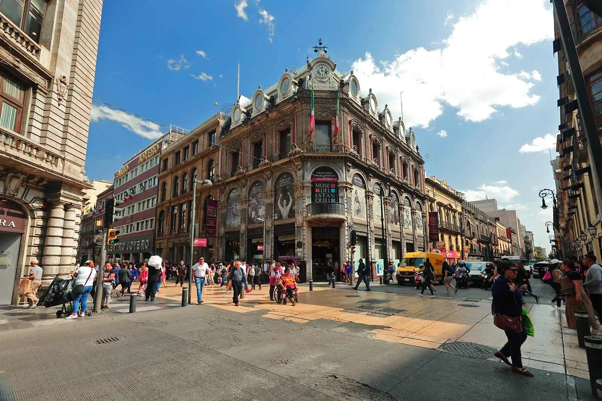 Zócalo Plaza de la constitución - Centro Histórico - Ciudad de México CDMX - fFoto por © Kiko Kairuz 2024