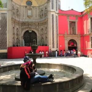 Museo Franz Mayer, Centro Histórico, Ciudad de México, puerta de entrada. Foto © Kiko Kairuz 2024.